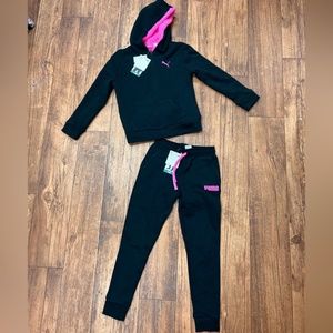 Puma medium black & pink Sherpa lined 2pc sweater set of zip up sweater & pants
